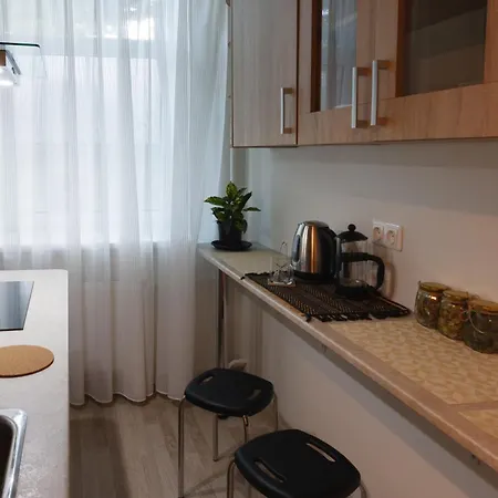 Quiet & Family Friendly, Free Parking, Near Park 公寓 *