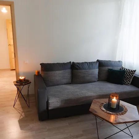 Quiet & Family Friendly, Free Parking, Near Park Riga